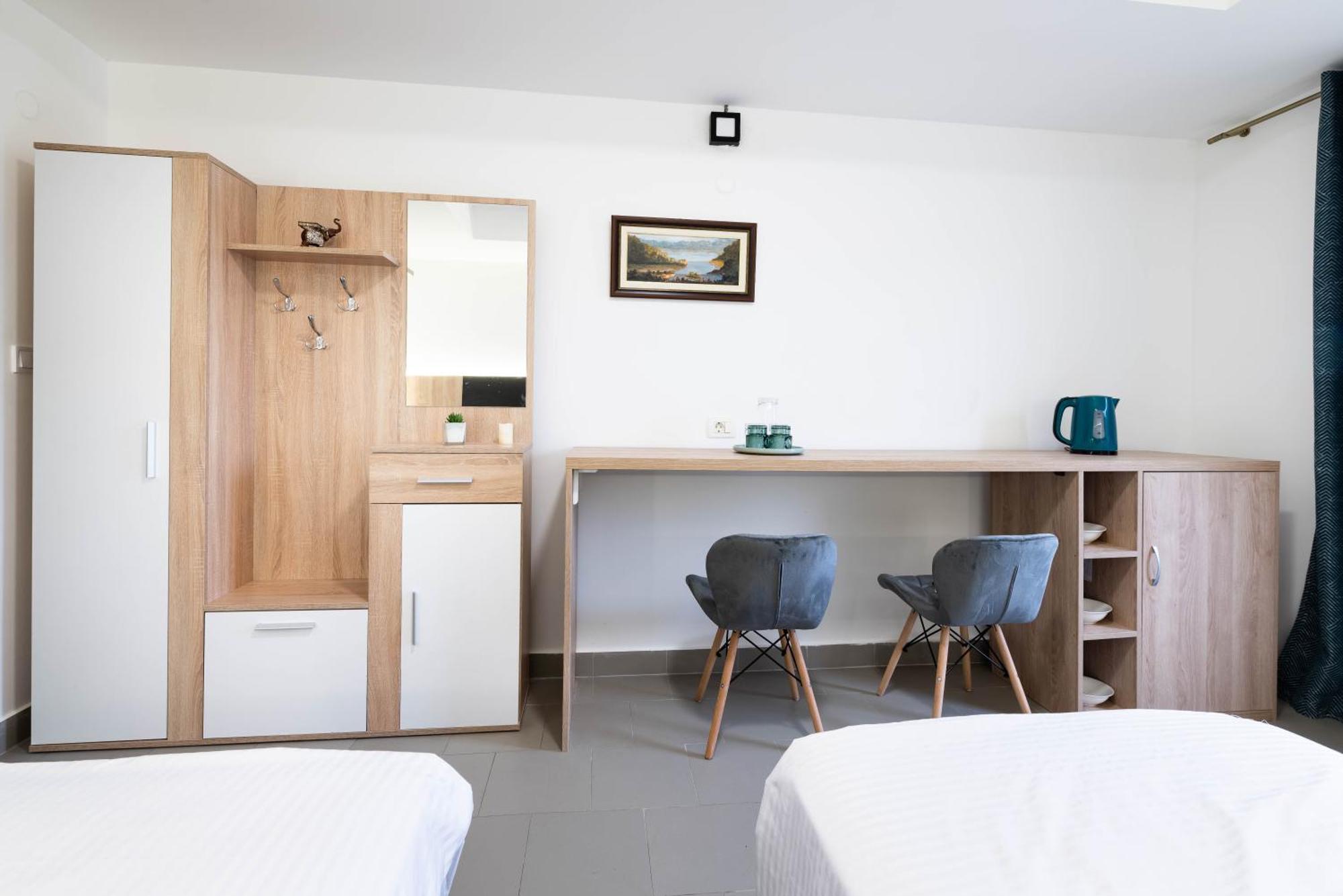 Studio Apartment Cudo Nevidjeno Karuc Exterior photo